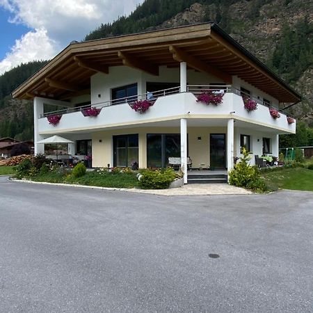 Apart Adlerblick Apartment Längenfeld Exterior foto